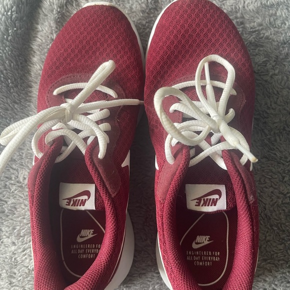Burgundy womens nike shoes- worn once, like new. - Picture 2 of 4